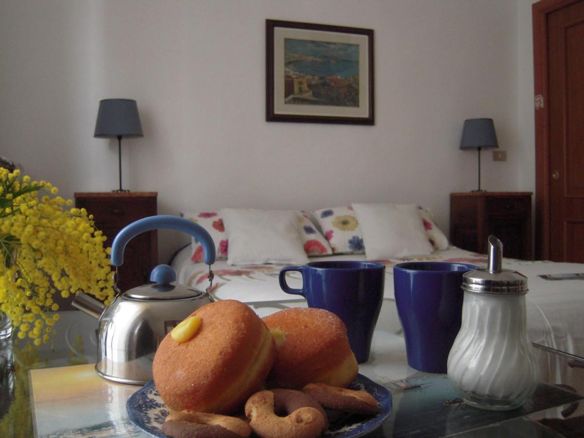 B&B Sant'Elmo Наполи Екстериор снимка